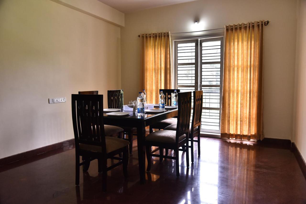 The Banjaara Suites Bangalore Extérieur photo