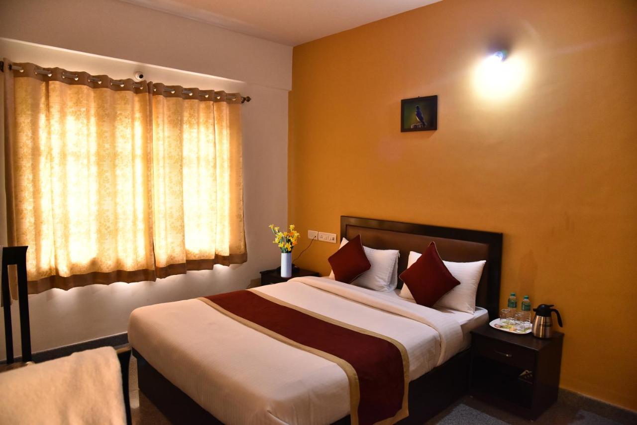 The Banjaara Suites Bangalore Extérieur photo