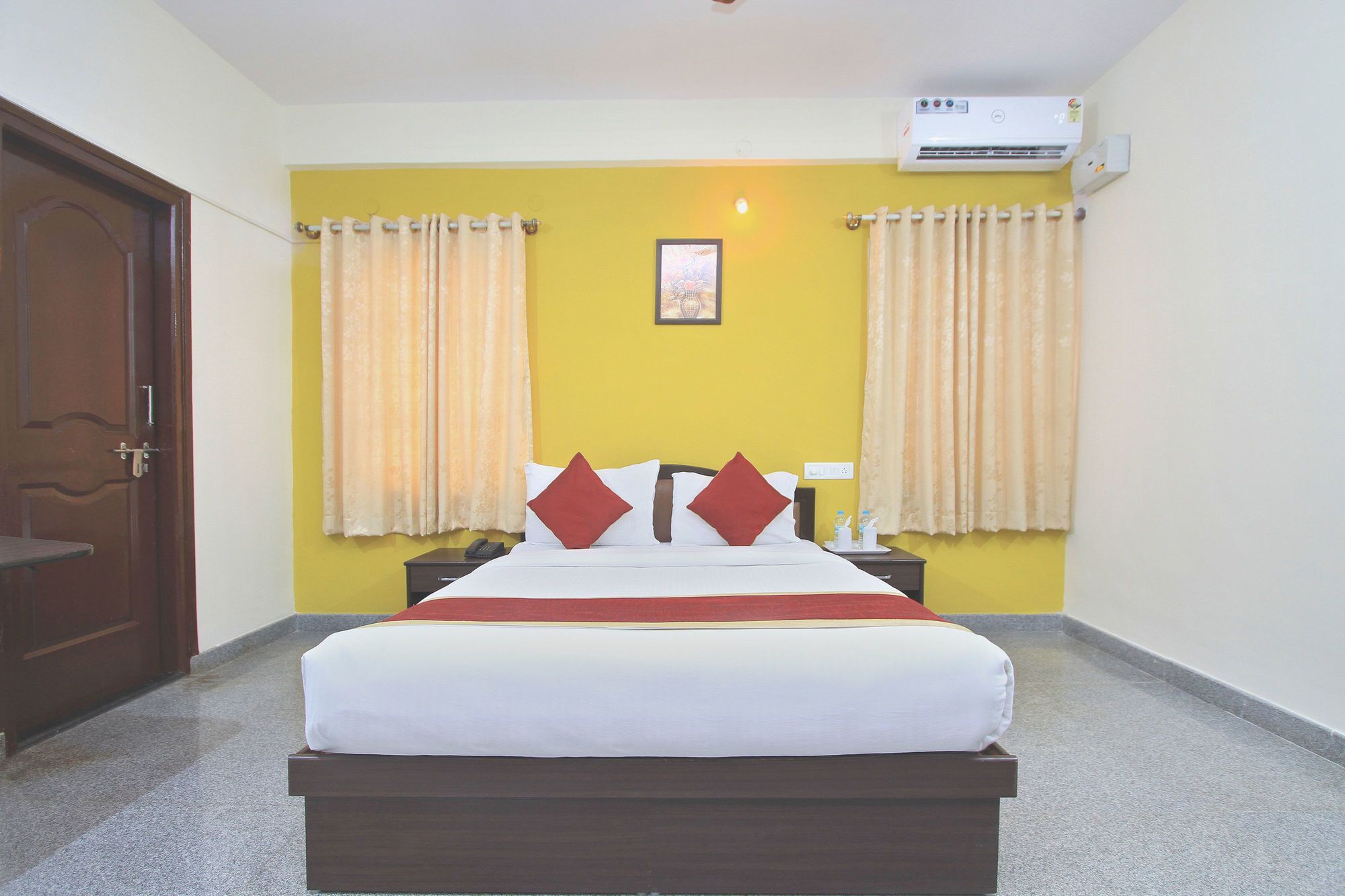 The Banjaara Suites Bangalore Extérieur photo