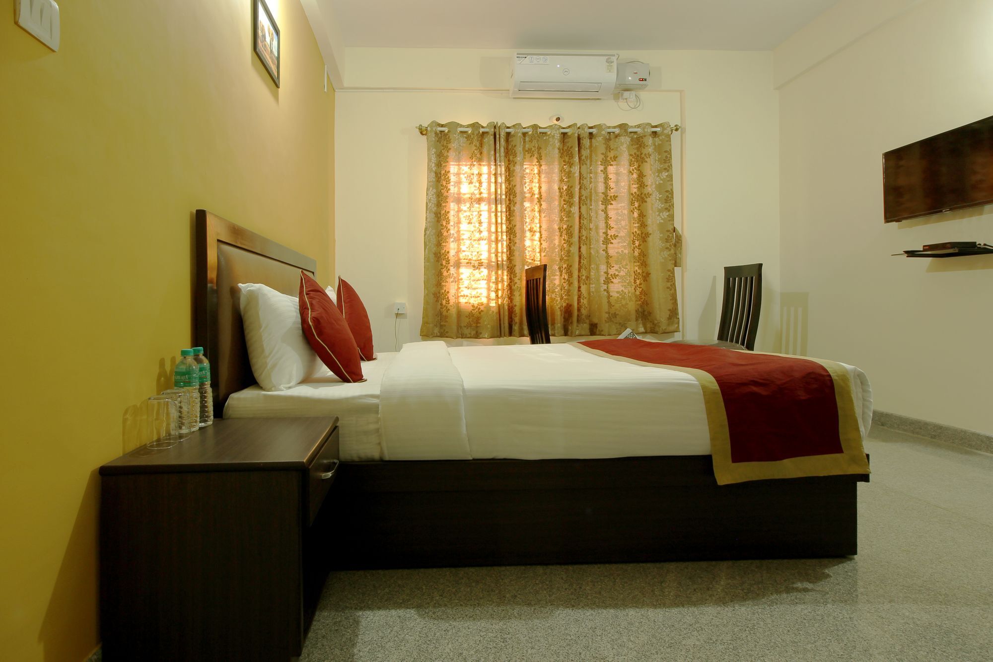 The Banjaara Suites Bangalore Extérieur photo