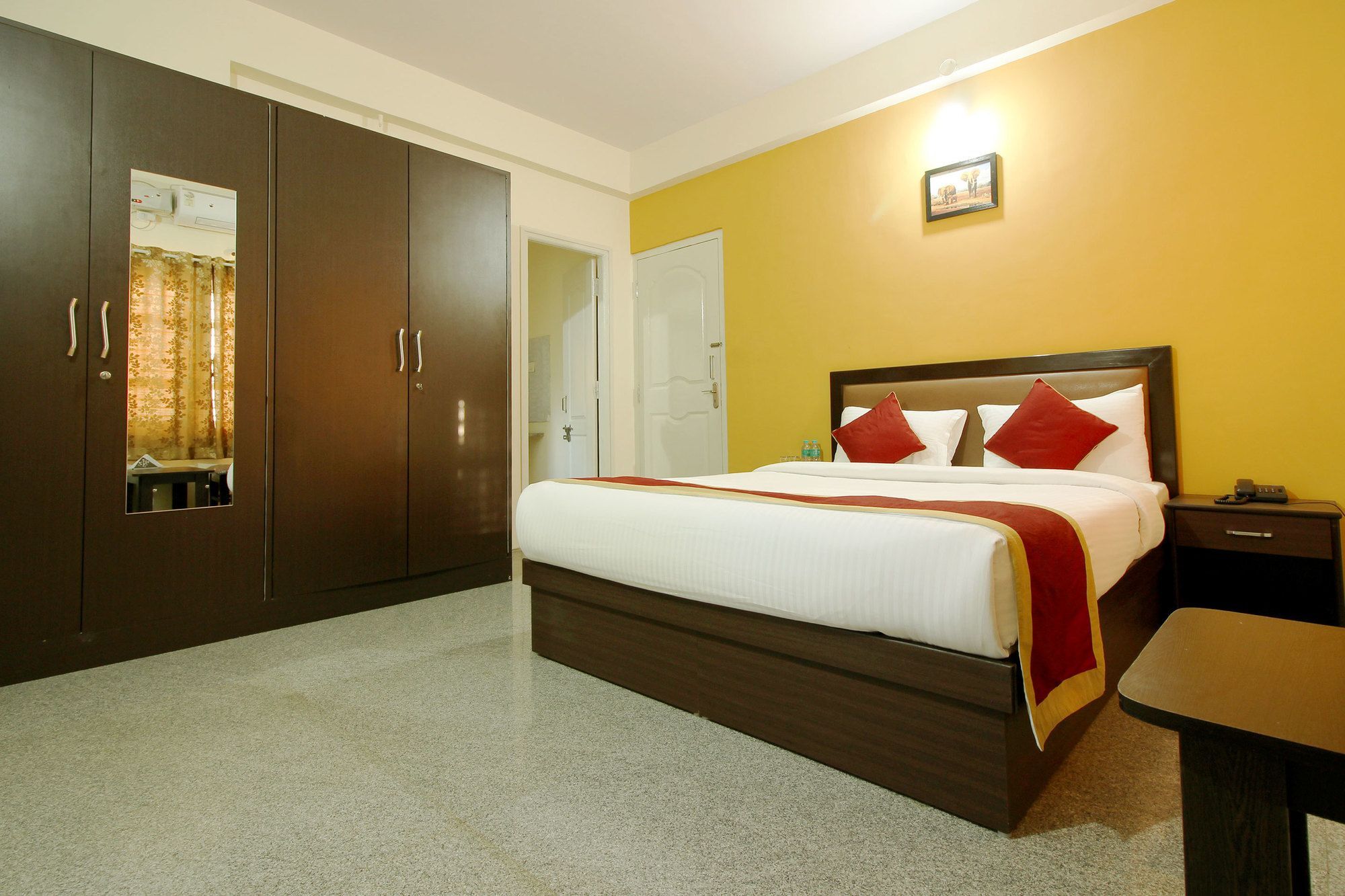 The Banjaara Suites Bangalore Extérieur photo